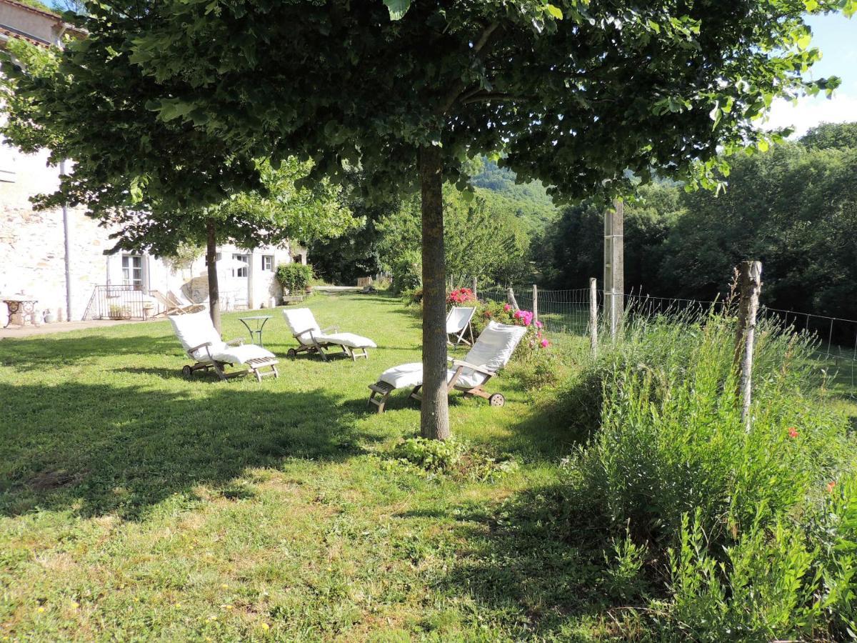 Nabat Le Haut, Chambre Et Table D'Hotes Courniou Exterior foto
