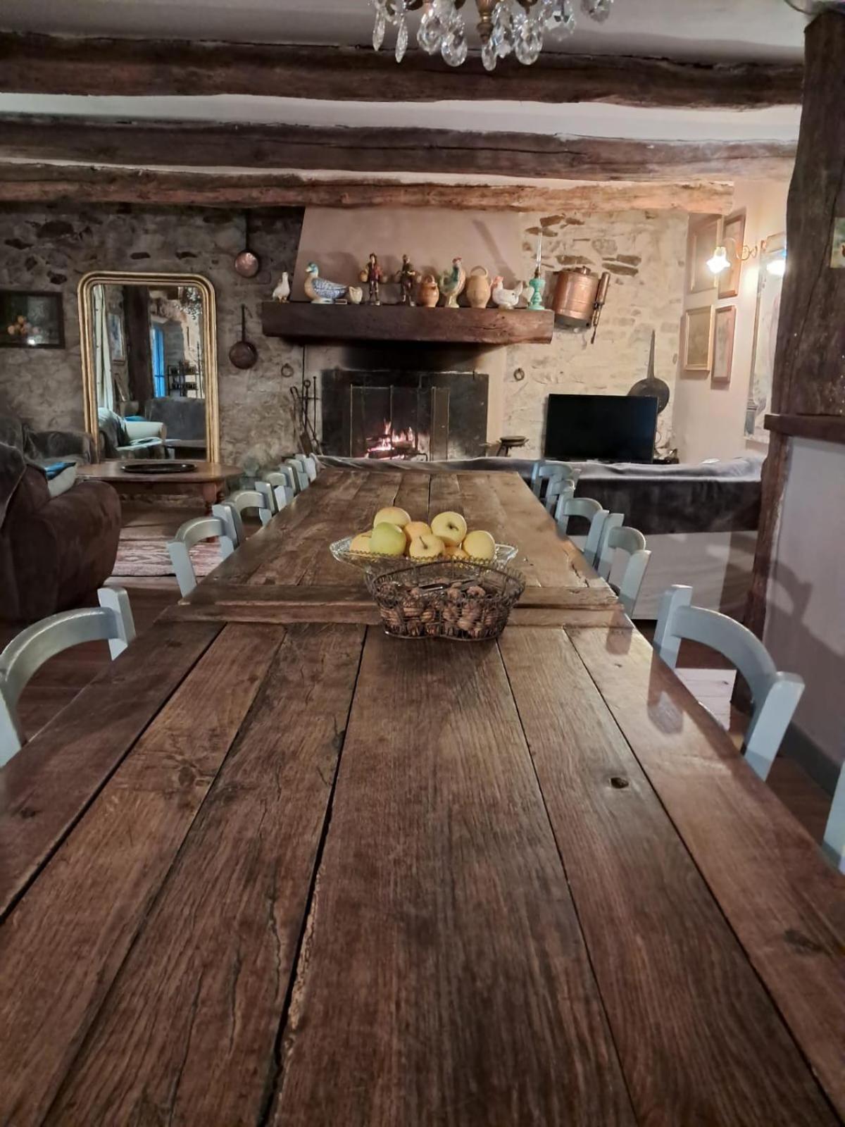 Nabat Le Haut, Chambre Et Table D'Hotes Courniou Exterior foto